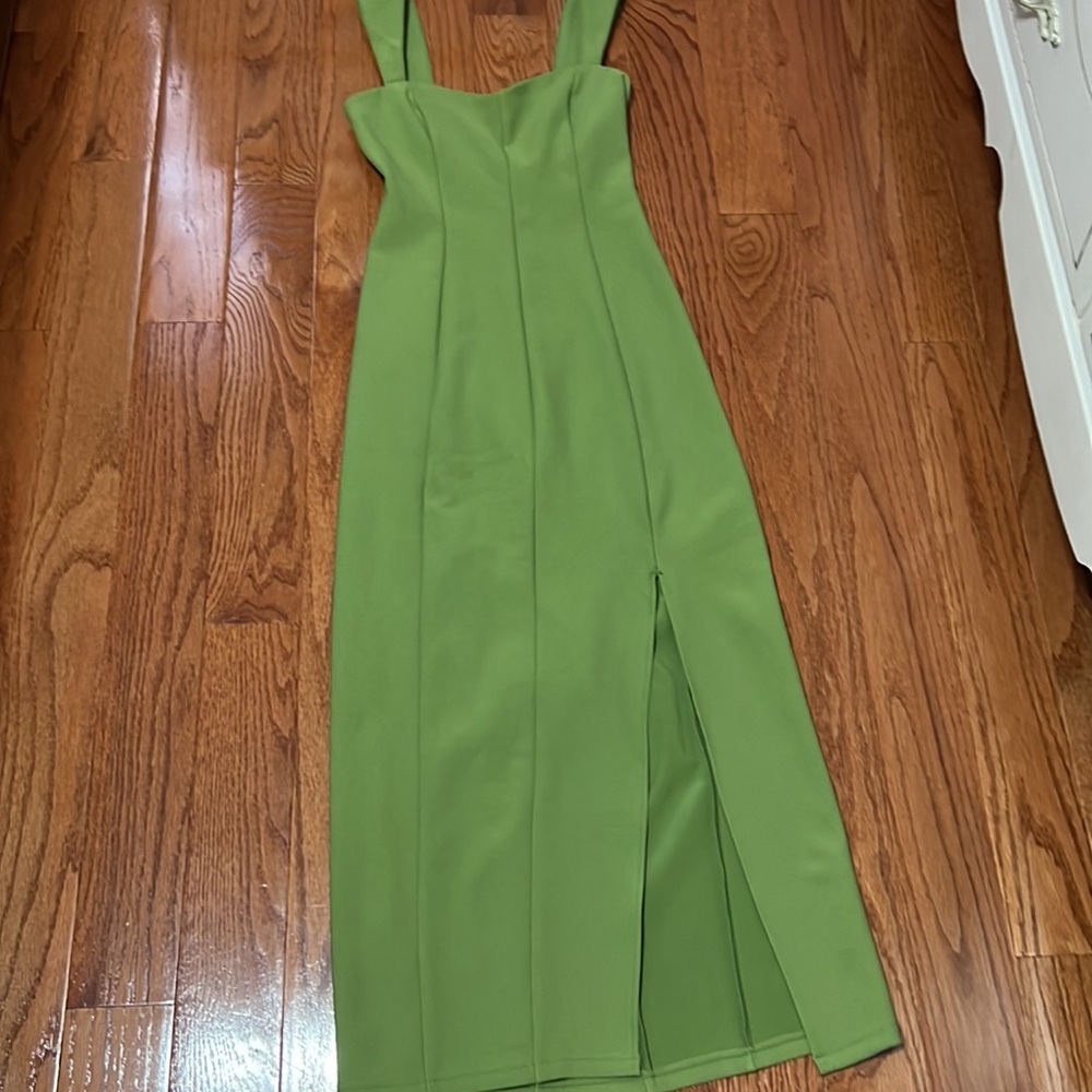 Light Green Abercrombie dress - Picture 4 of 8